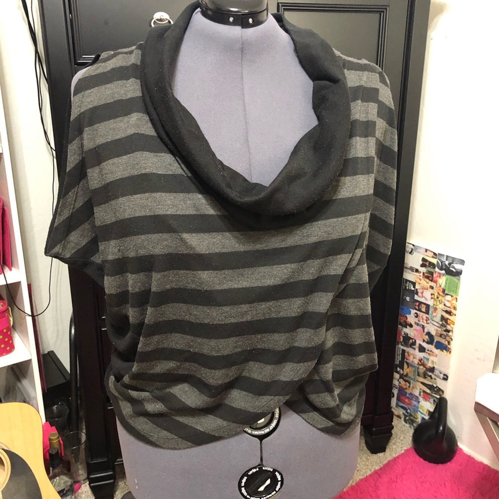 Striped cropped sweater